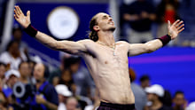 Alexander Zverev celebrates victory.