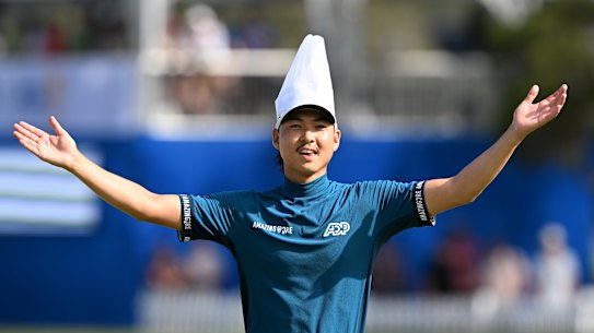 Min Woo Lee wearing a chef’s hat during the Australian PGA Championship.
