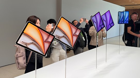 The iPad Air now also comes in two sizes.