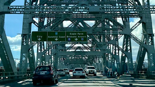 The council has refused to close off one lane of the Story Bridge for cyclists, while the footpaths are closed.