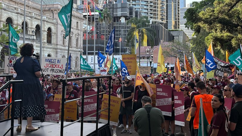 ‘We’re in it for the fight’: State school teachers rally outside Parliament