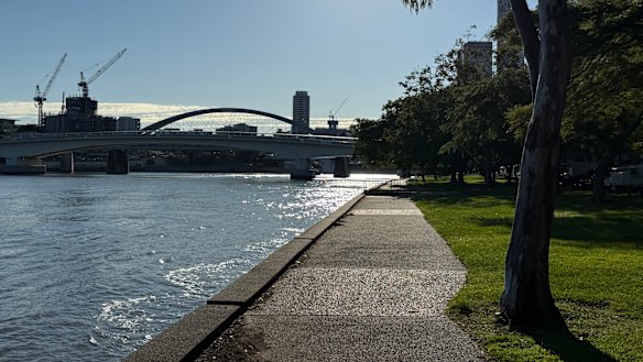 Brisbane River walkway, Brisbane generic.