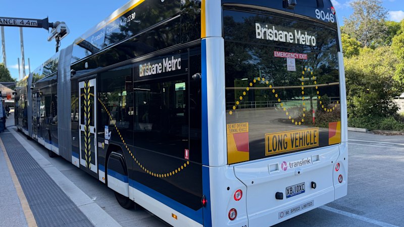 Late-night bus use rises among weekend revellers as taxis and rideshares decline