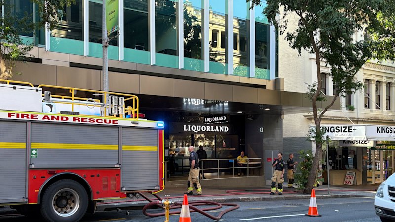 Brisbane CBD building evacuated over suspected gas leak