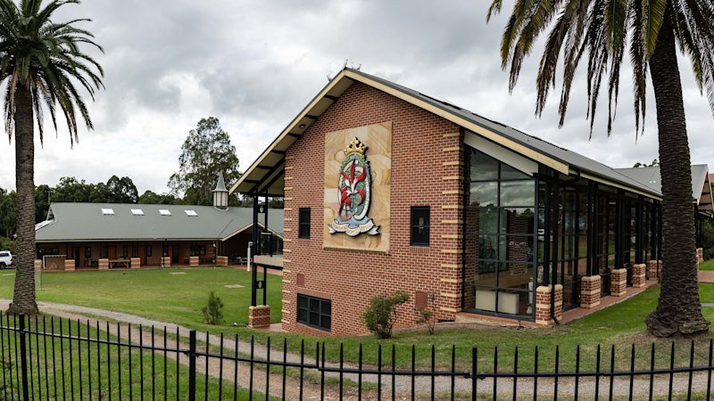Parents pay $10,000 a year to send their children to this Sydney private school. But it doesn’t pay its teachers wages
