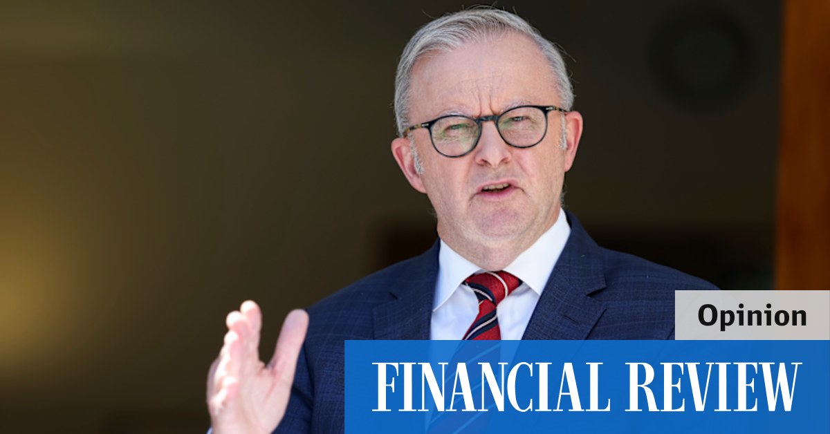 The reasons put forward by the government for rejecting such an inquiry are the same they used with COVID-19. It all reeks of political protection.