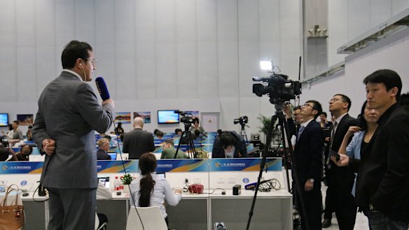 US orders Chinese media to register as foreign agents, source says