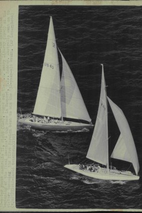 Australia II edges out Liberty to win the America’s Cup at Newport, Rhode Island, in 1983.