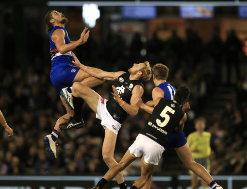 Andrew Phillips also rucked at Carlton, including against the Bulldogs’ Tom Boyd in 2018.