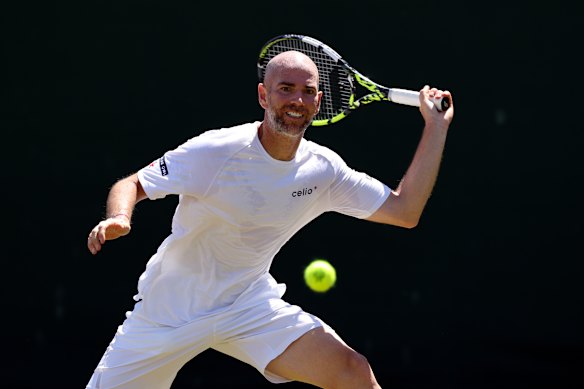 Adrian Mannarino plays a forehand.