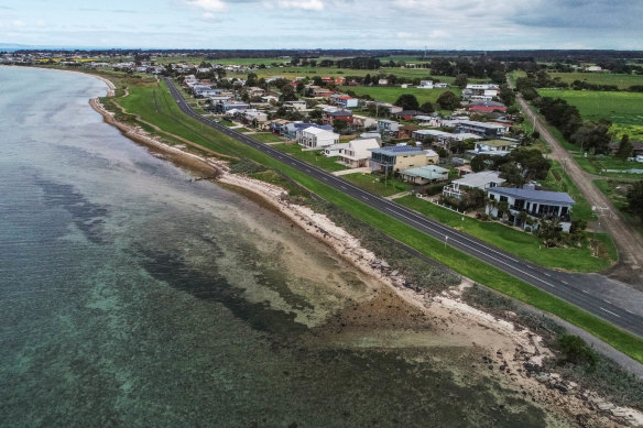 The Esplanade at Indented Head.