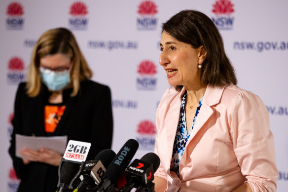 Premier Gladys Berejiklian and Chief Health Officer Kerry Chant  at the last of their daily 11am COVID updates on Sudnay. 