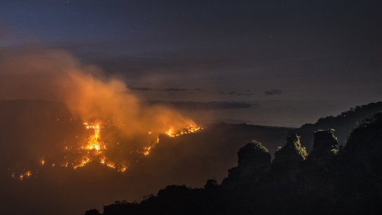 Last summer's bushfires burnt through almost three-quarters of the greater Blue Mountains area, prompting an international conservation organisation to place it under 'significant concern'.