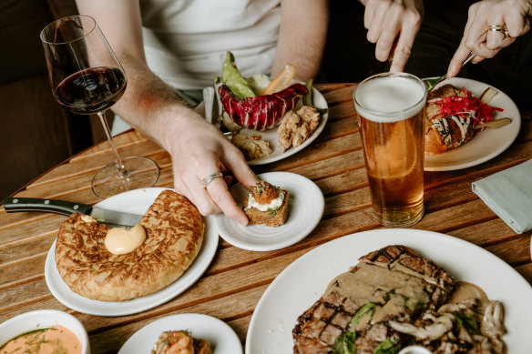 Bobbie Peels is bringing the dining specials. 