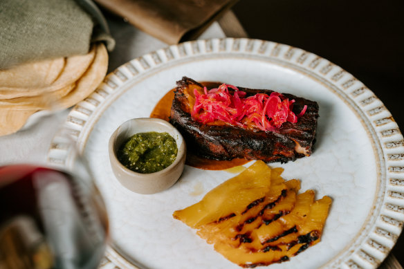 
Borrowdale pork neck al pastor, adobo rojo, pineapple, salsa verde, corn tortilla and crackling.