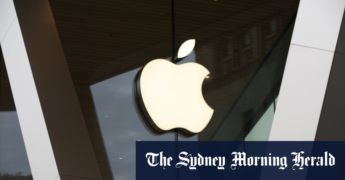 ‘Another nail in the cash coffin’: Businesses can now take payments on their iPhones