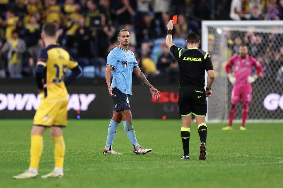 Calamity for Sydney FC after two red cards in first leg of semi-final against Mariners