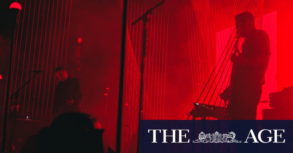 Sigur Rós thrill in elemental arena concert - Vimarsana News