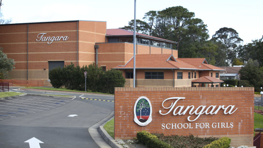 angara School for Girls at Cherrybrook in the North-Western suburbs of Sydney has lower fees than Sydney’s standstone schools but produces strong results 