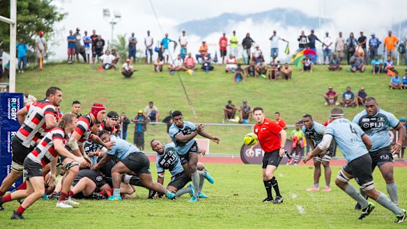 Canberra scored four of the first five tries but were run down in the second half. 