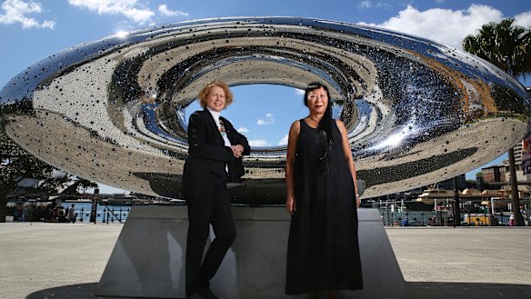 Liz Ann Macgregor with artist Lindy Lee and her sculpture Secret World of a Starlight Ember in October last year. 