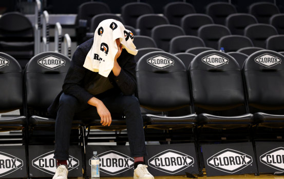 Klay Thompson just wanted to be alone.