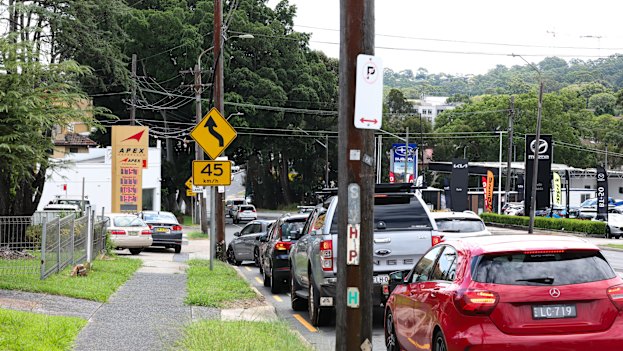 Motorists lining for petrol in Sydney amid concerns about panic-buying.