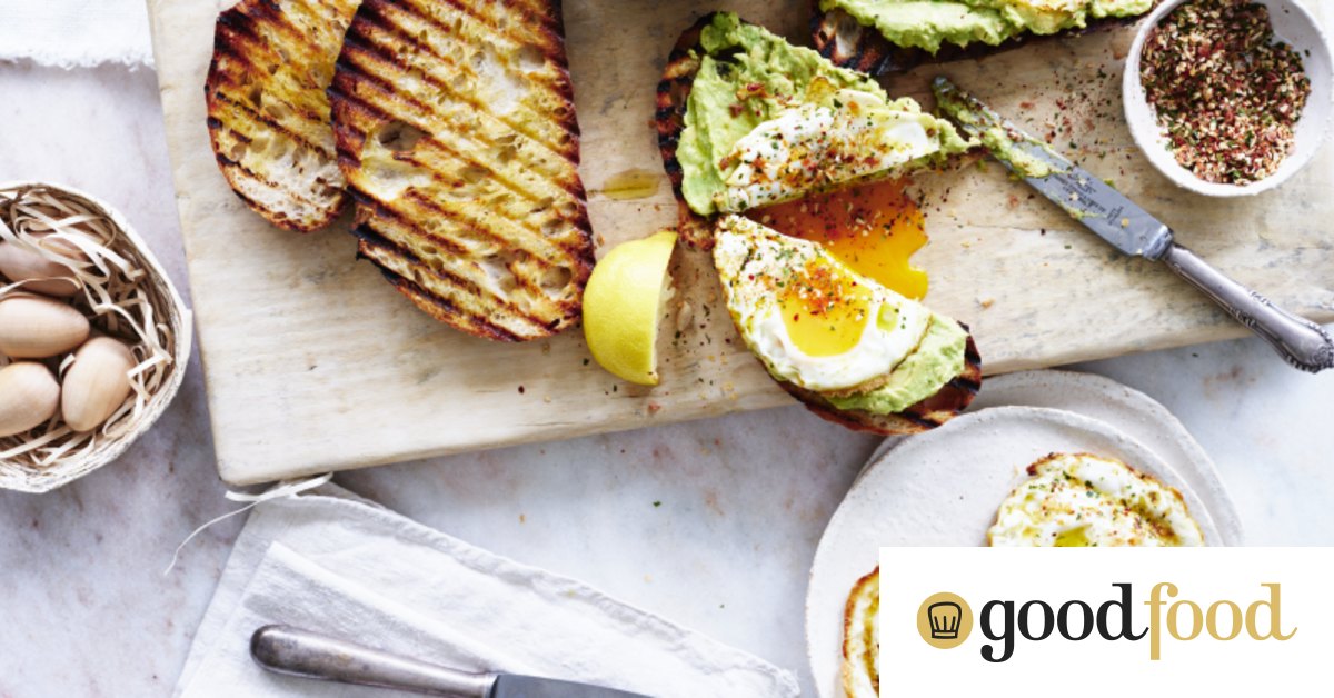 avocado-toast-recipe-with-cafe-style-eggs