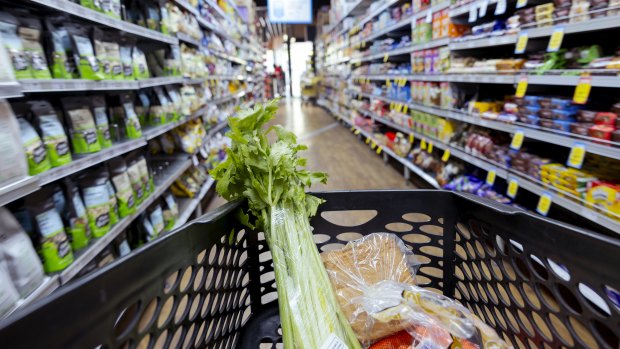 ‘A really stark indicator’: People slashing food spending to cope with rising costs