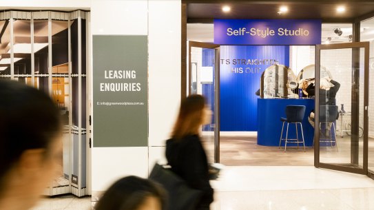 Greenwood Plaza in North Sydney has turned vacant shopfronts into end-of-trip facilities.