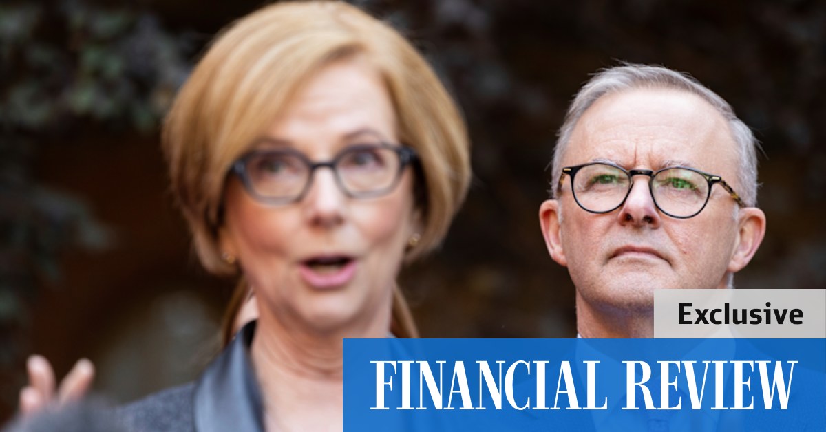 Anthony Albanese under pressure to fix Julia Gillard's single mum pension cuts from 2012 - Vimarsana News