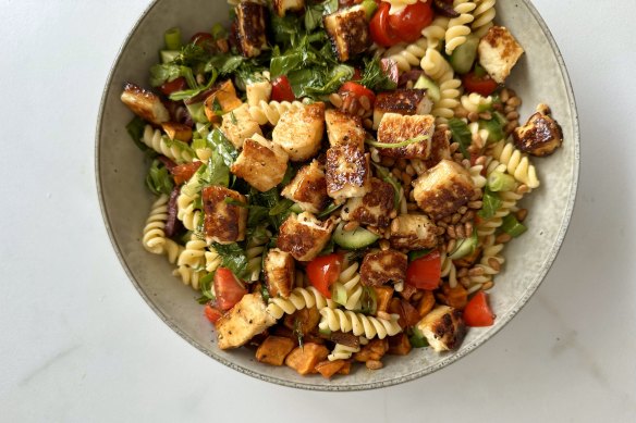 Caramelised halloumi brings its golden magic to this pasta salad.
