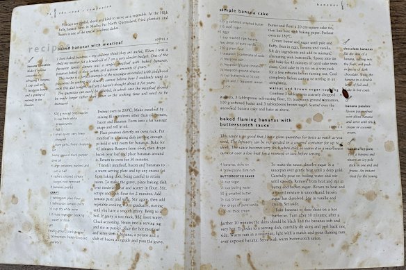 Geraldine Gibb's banana cake page. 