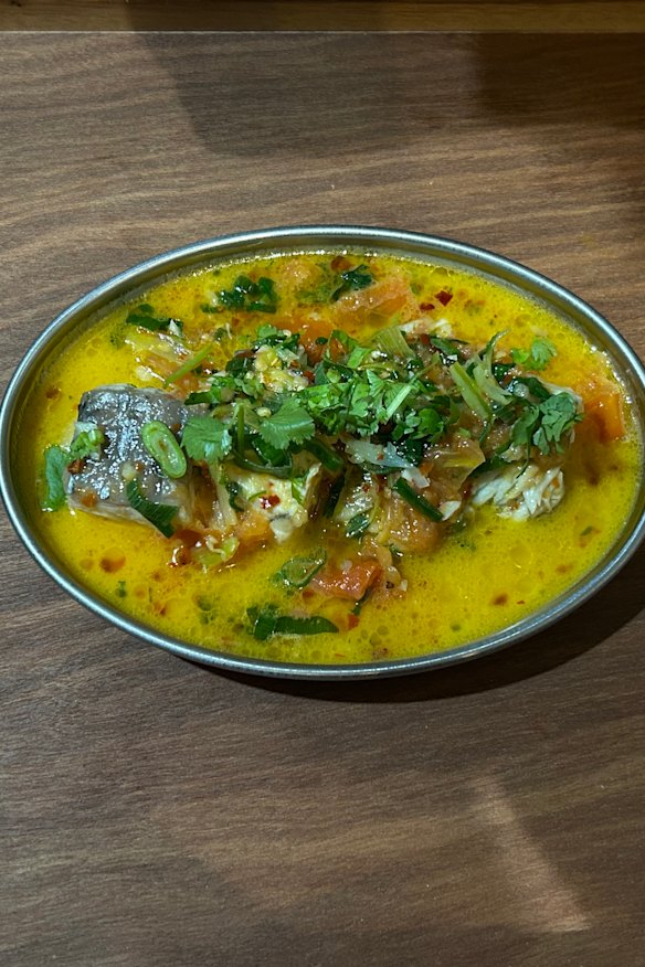 A cantina do Apa é especializada na comida do Butão, o país do sul da Ásia no extremo leste do Himalaia.