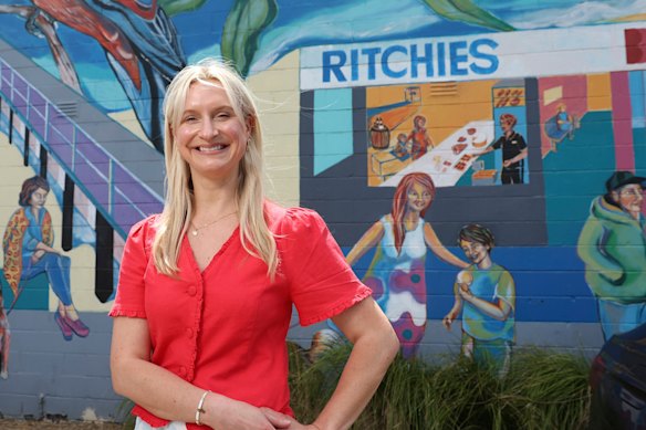 Sarah Pound outside her shop of choice, Ritchies IGA in the Victorian beachside suburb of Dromana.