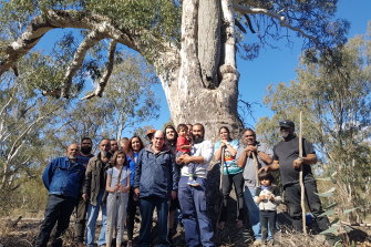 Tatti Tatti traditional owners during a cultural flow planning project at Margooya Lagoon in north-west Victoria.