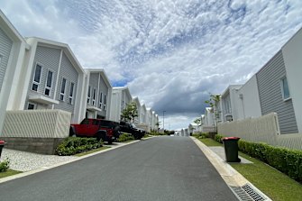 This new estate at Everton Hills has no tree cover making it hot until trees grow, but has chosen light colours on walls and roofs which reflect heat.