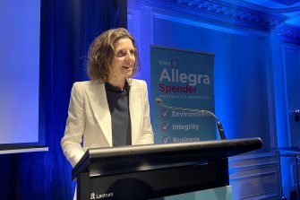 “He needs to get out of our way”: Allegra Spender ramped up the rhetoric against Dave Sharma at her campaign relaunch.