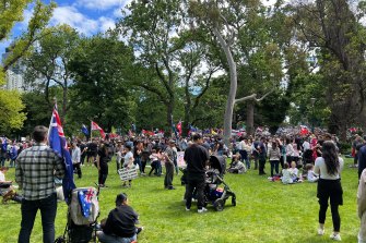 Flagstaff Gardens in Melbourne’s CBD was teeming with protesters against Victoria’s pandemic legislation on Saturday afternoon.