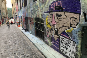 Hosier Lane Paint Bomber Defends Graffiti Stunt
