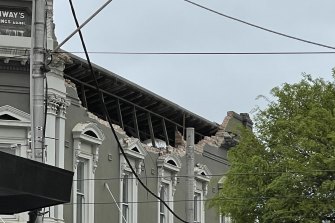 A section of a roof that collapsed in Melbourneâs inner south after this morningâs earthquake. 