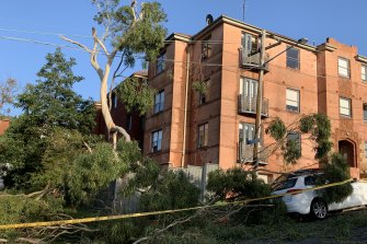 Severe Thunderstorm Causes Power Outage To Central Coast Major