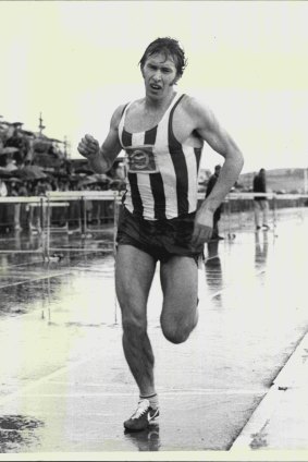 Dave Chettle at a race in Pagewood in 1976.