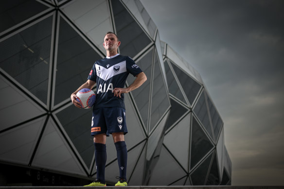 Melbourne Victory great Leigh Broxham prepares for what could be his last Victory game at AAMI Park on Sunday.