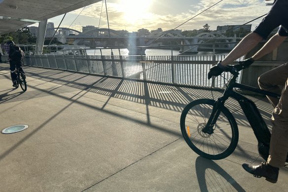 Australian governments offer incentives to buy an electric vehicle, but subsidies for e-bikes could be even more beneficial.