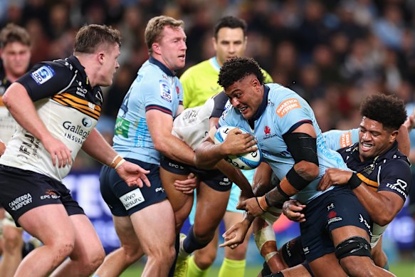 Miles Amatosero charging against the Brumbies.