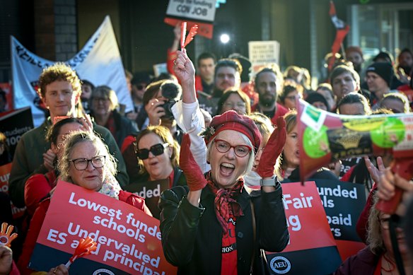 State school teachers protest outside the office of Education Minister Ben Carroll in Niddrie last month.