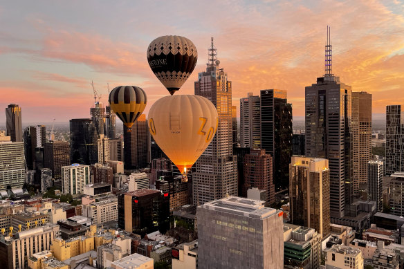 Hot air balloons flying over the Melbourne CBD in 2022.