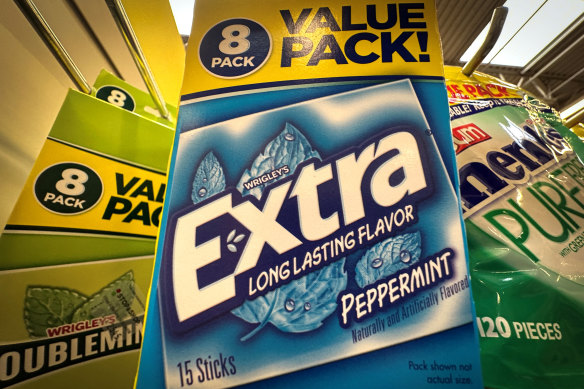 Aspartame is used in many chewing gum brands.