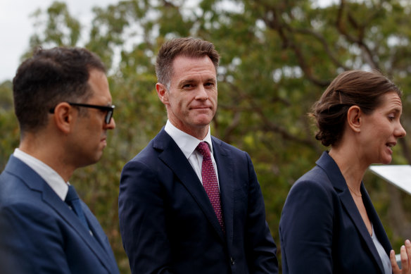 NSW Labor Leader Chris Minns with opposition housing spokeswoman Rose Jackson and shadow treasurer Daniel Mookhey during a visit to Warragamba Dam today.